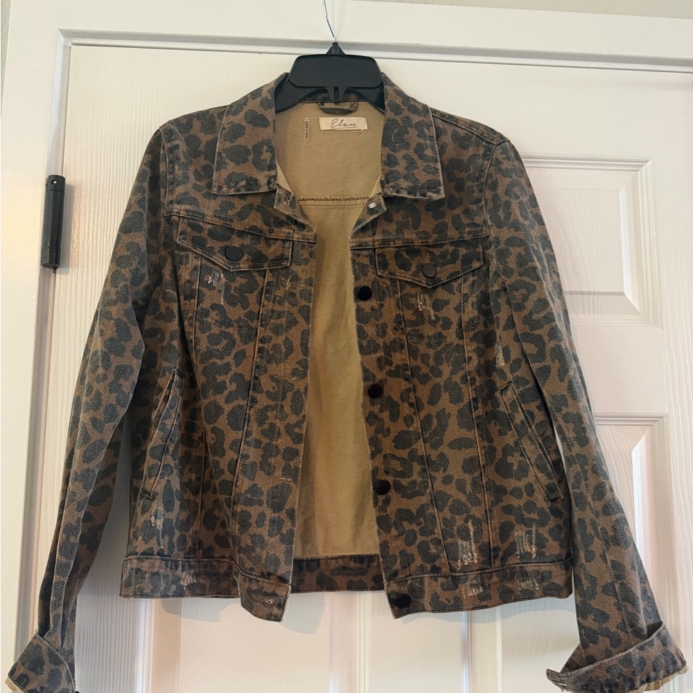 Elan Leopard-Print Jean Jacket in Brown‎ and Black - Picture 2 of 10
